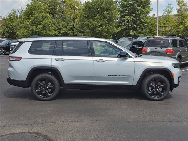 new 2024 Jeep Grand Cherokee L car, priced at $44,254