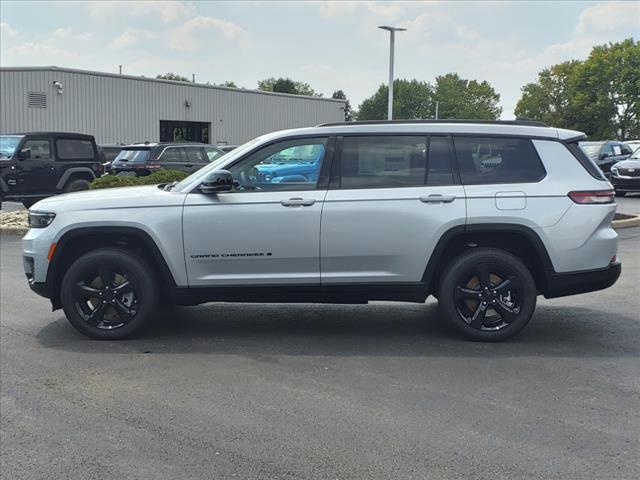 new 2024 Jeep Grand Cherokee L car, priced at $44,254