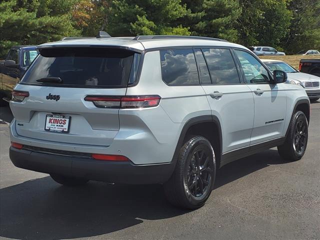 new 2024 Jeep Grand Cherokee L car, priced at $43,824