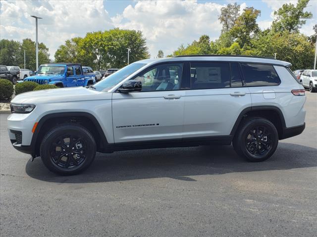 new 2024 Jeep Grand Cherokee L car, priced at $43,824