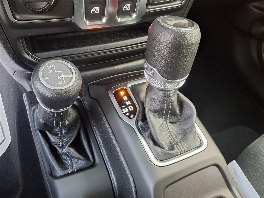 new 2026 Jeep Wrangler car, priced at $43,821