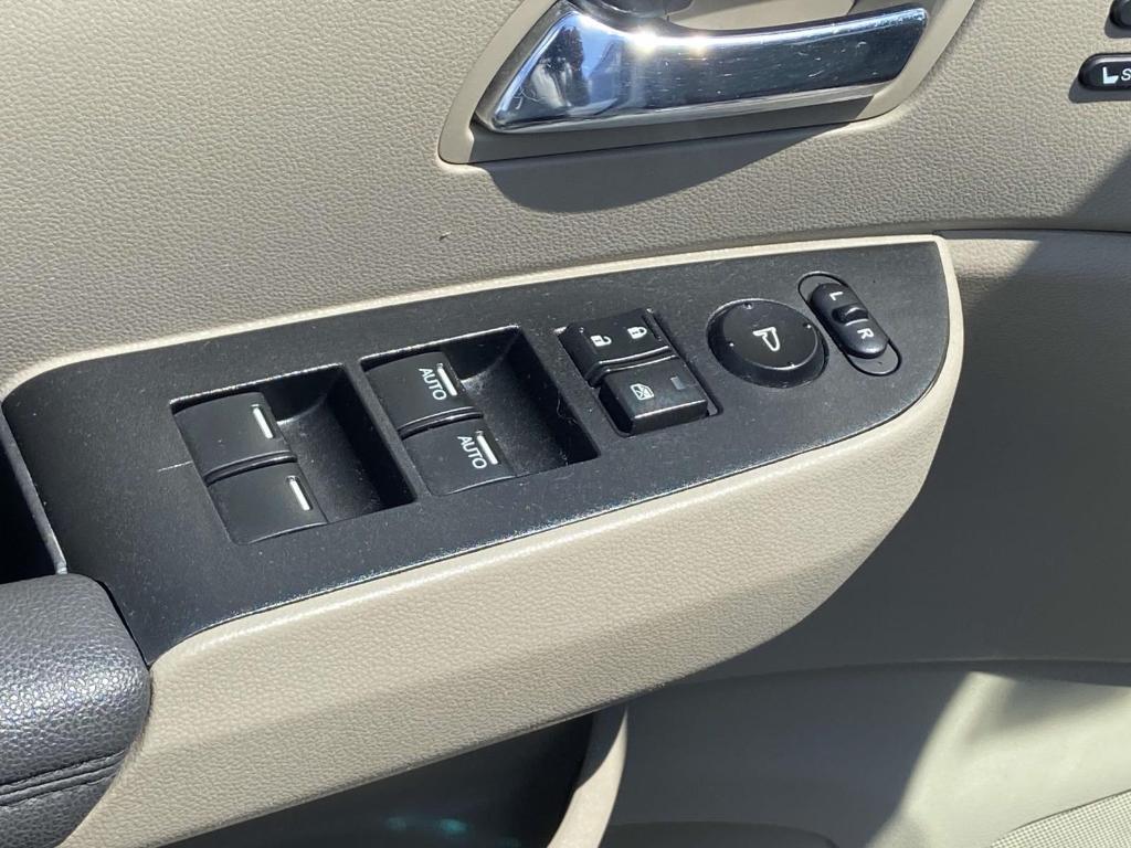 used 2014 Honda Odyssey car, priced at $8,555