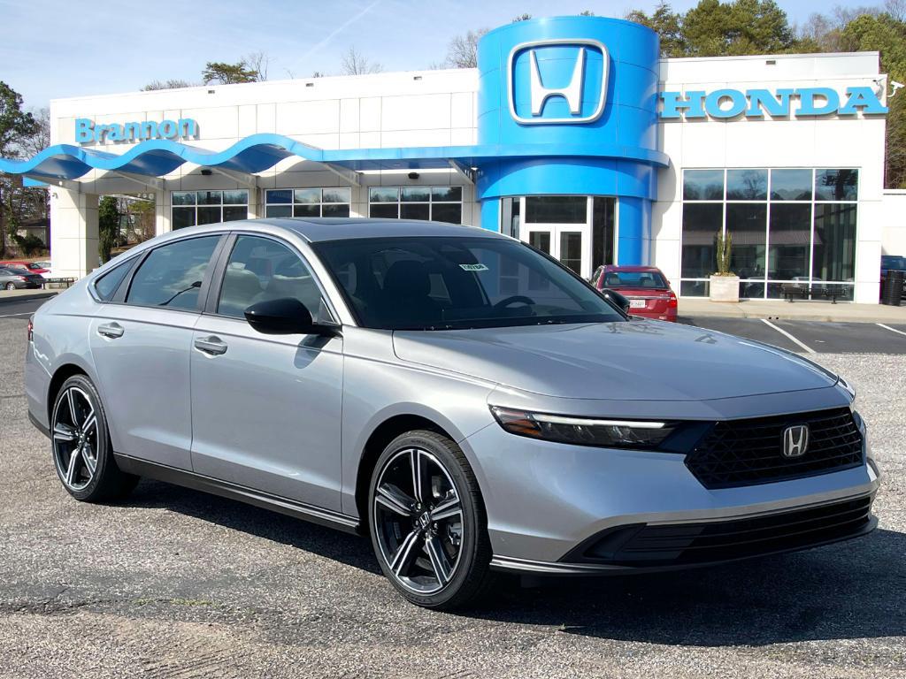 new 2025 Honda Accord Hybrid car