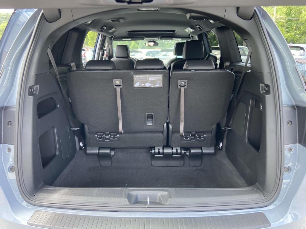 used 2025 Honda Odyssey car, priced at $40,275