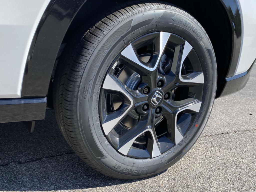 new 2026 Honda HR-V car, priced at $31,021