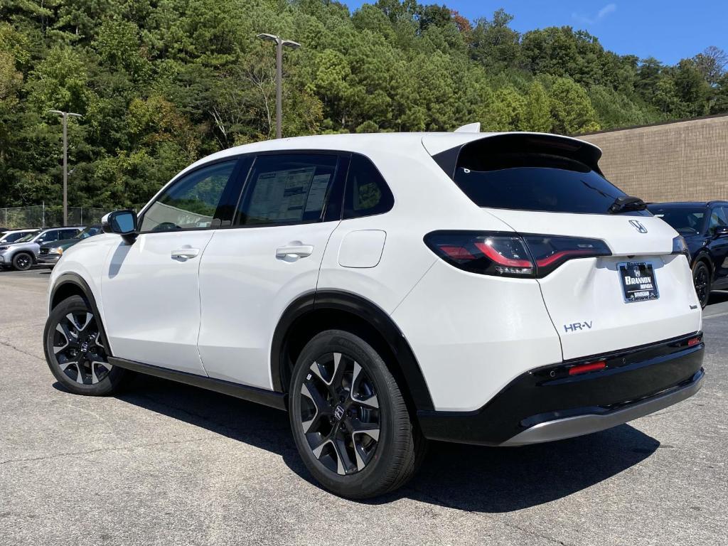 new 2026 Honda HR-V car, priced at $31,021