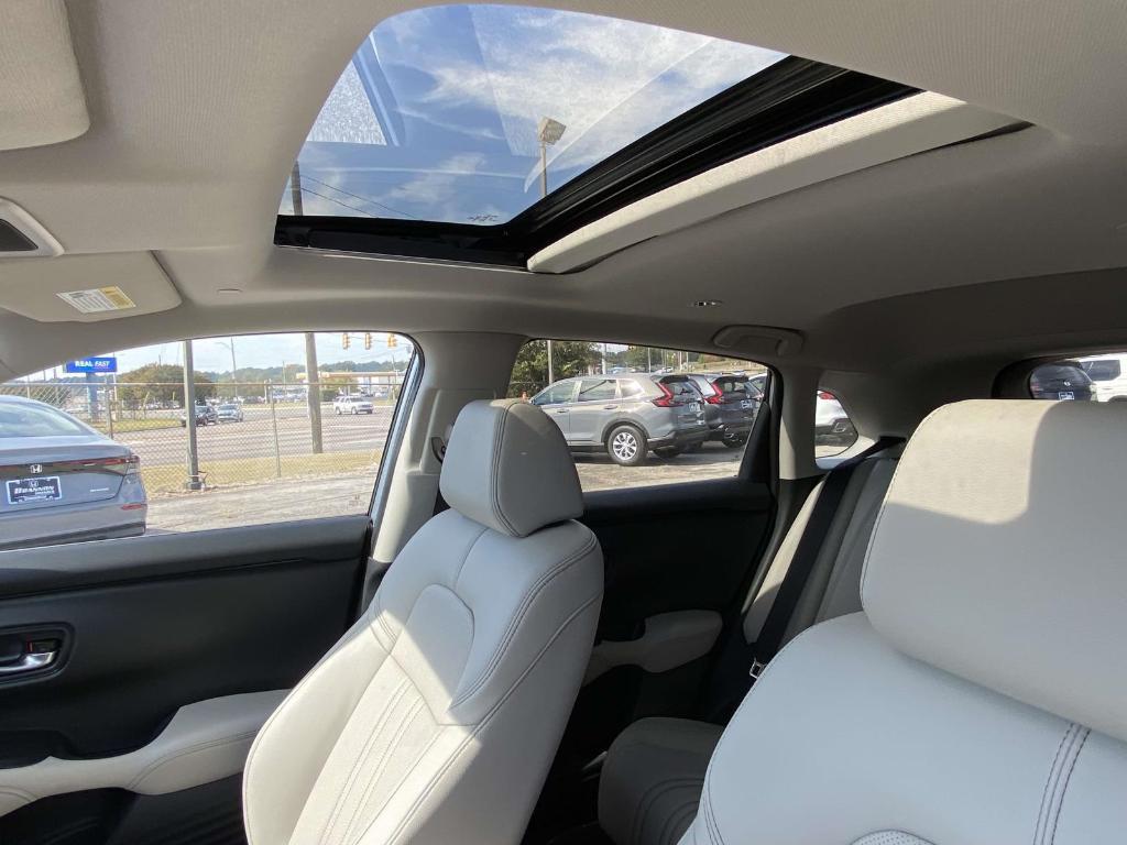 new 2026 Honda HR-V car, priced at $30,588