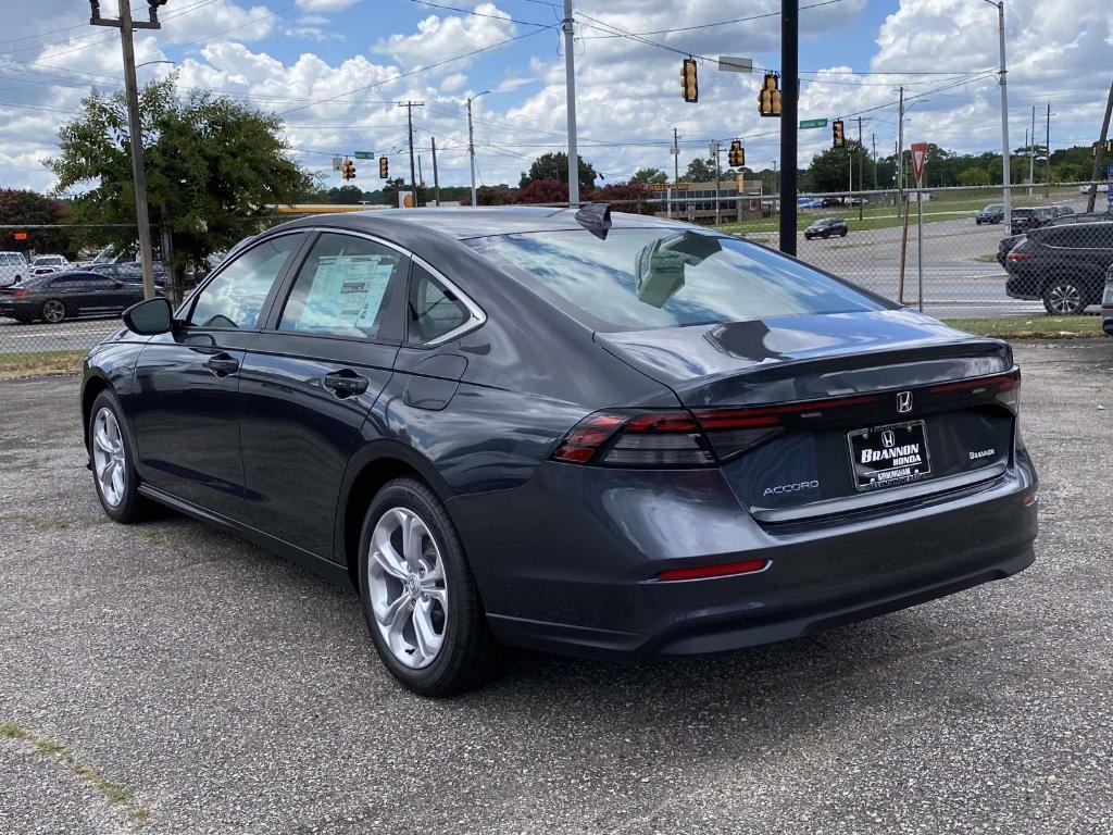 new 2025 Honda Accord car
