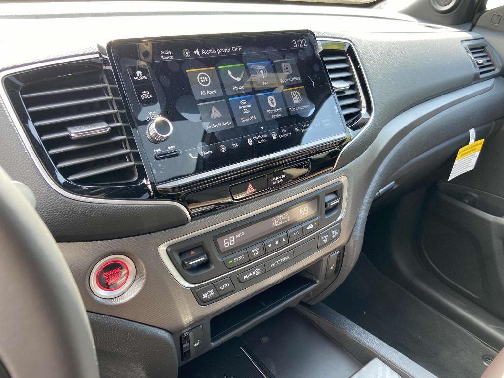 new 2025 Honda Ridgeline car