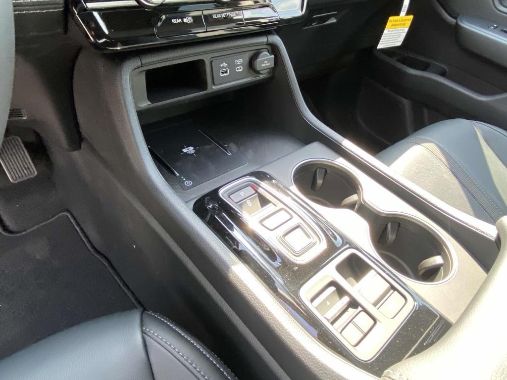 new 2025 Honda Pilot car