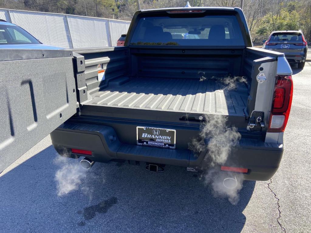 new 2025 Honda Ridgeline car, priced at $43,445