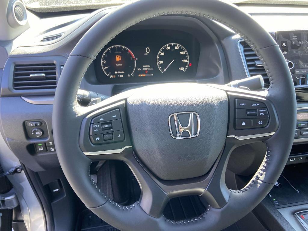 new 2025 Honda Ridgeline car, priced at $43,445