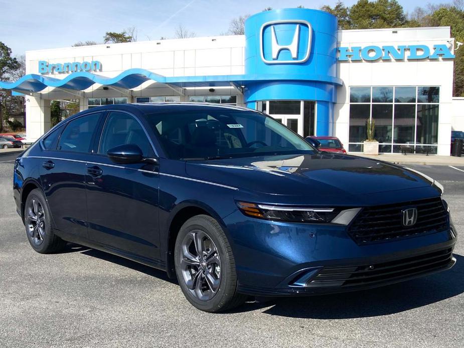 new 2025 Honda Accord Hybrid car, priced at $36,035