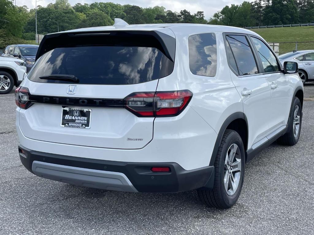 new 2025 Honda Pilot car