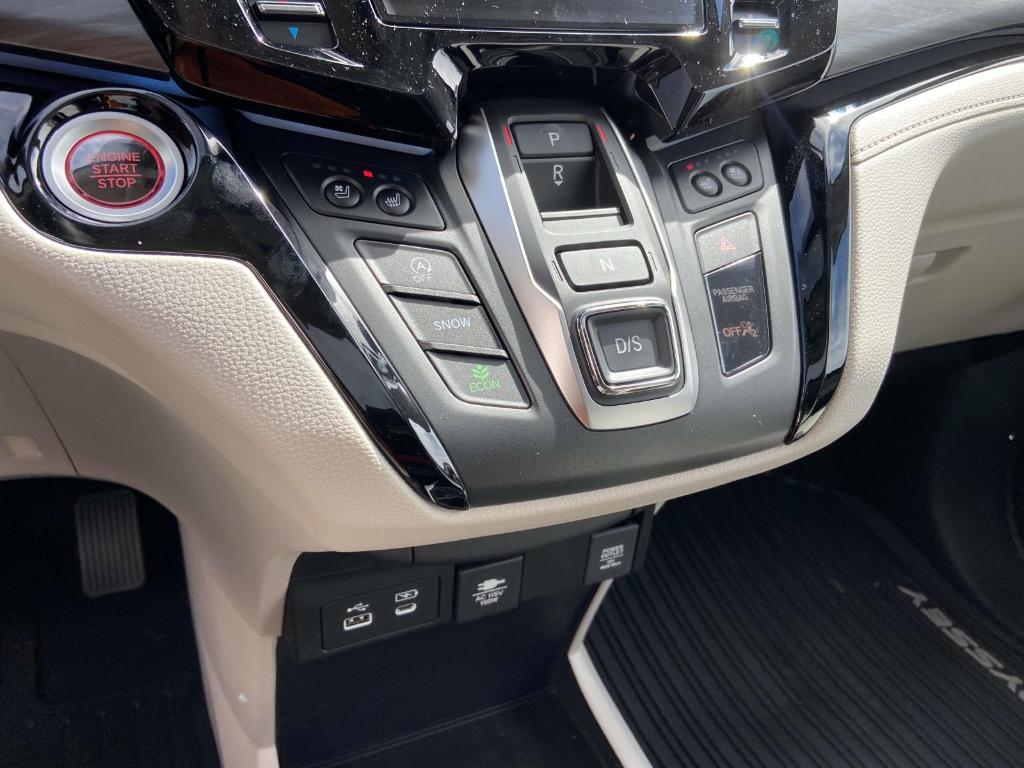 new 2025 Honda Odyssey car