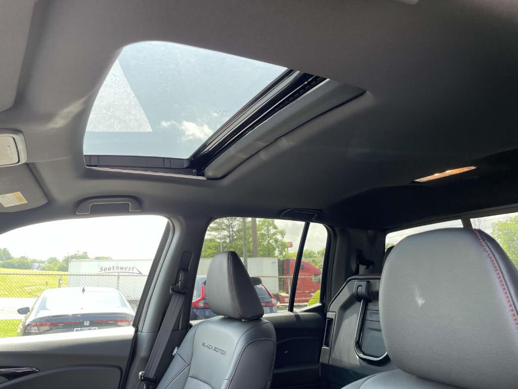 new 2025 Honda Ridgeline car
