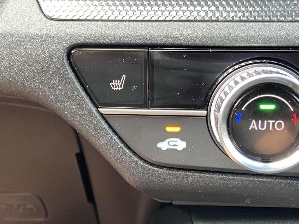 new 2025 Honda CR-V Hybrid car