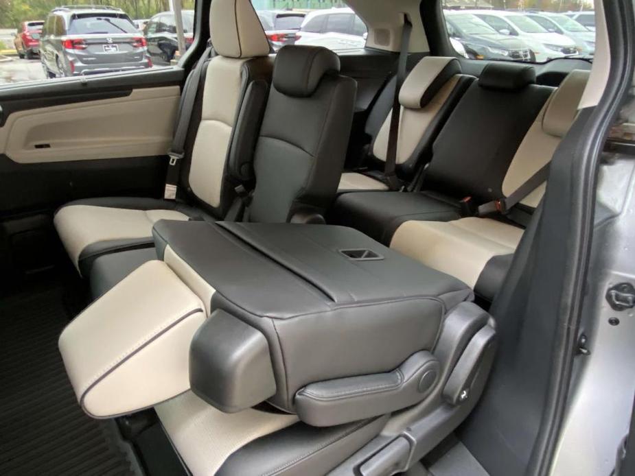 new 2025 Honda Odyssey car, priced at $52,275