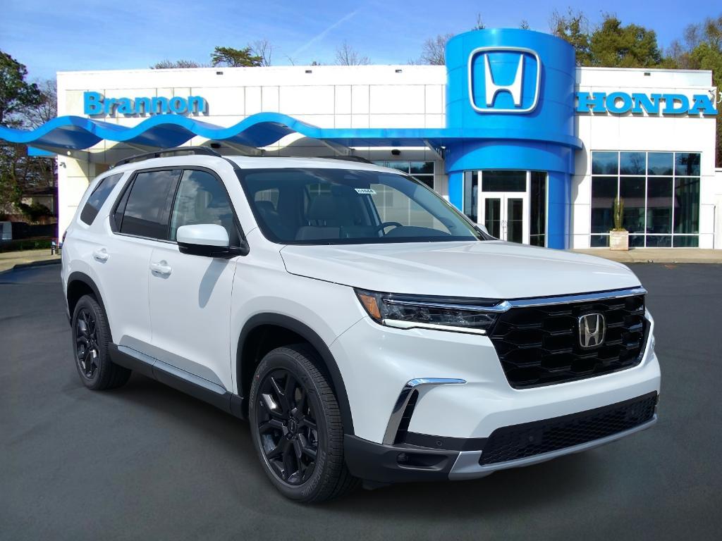 new 2025 Honda Pilot car