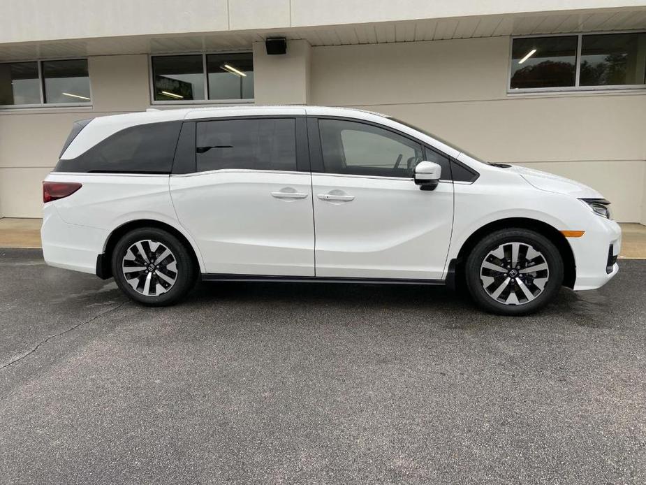 new 2025 Honda Odyssey car, priced at $44,135