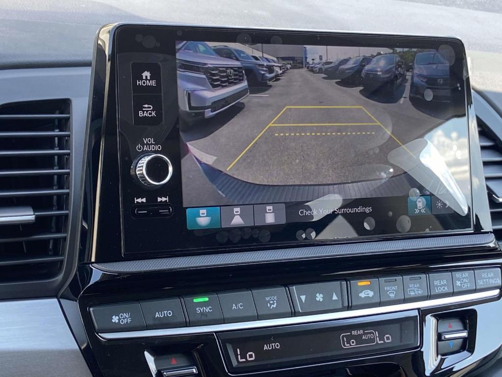 new 2026 Honda Odyssey car, priced at $42,083