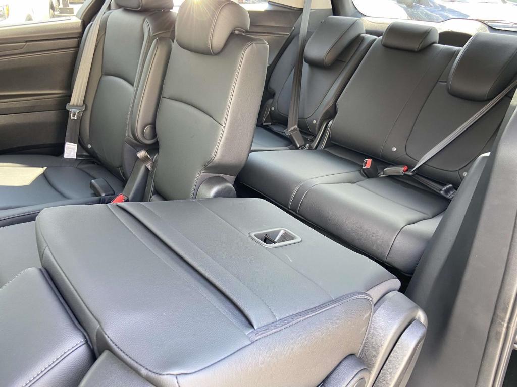 new 2026 Honda Odyssey car, priced at $42,083