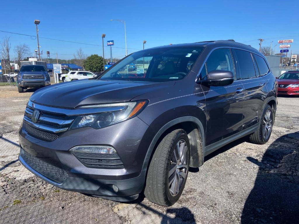 used 2018 Honda Pilot car, priced at $17,555