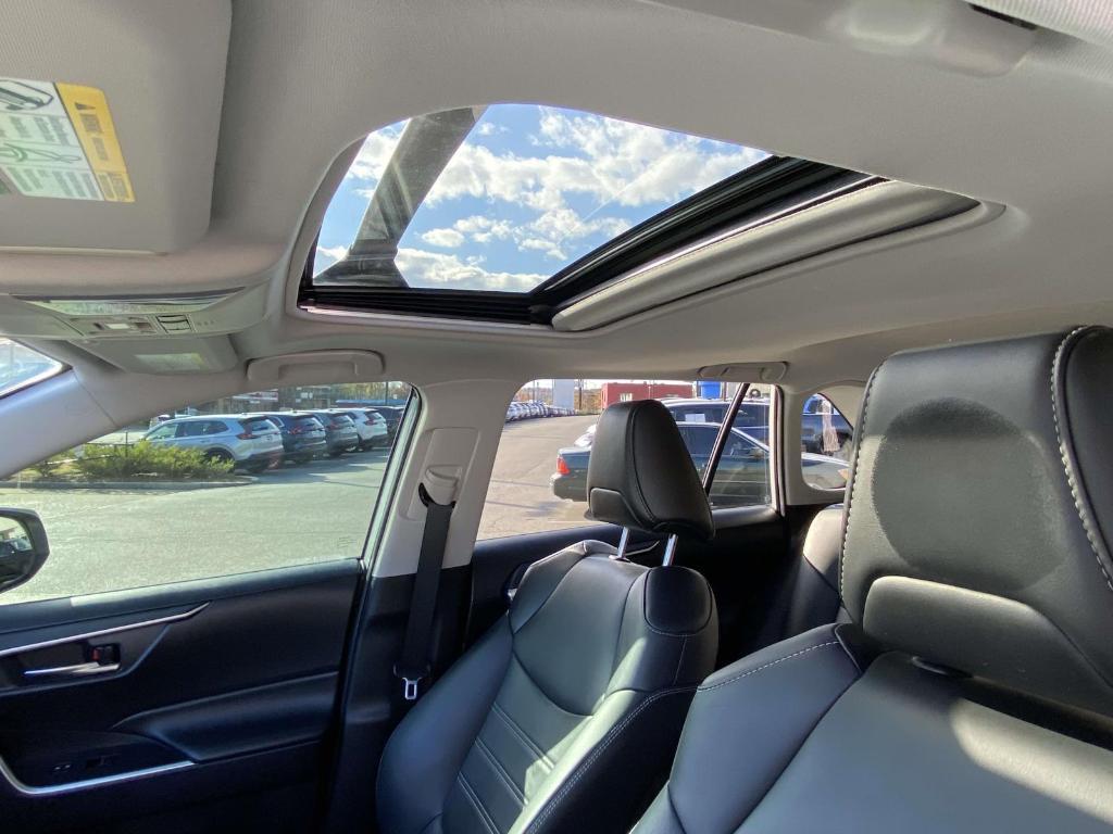 used 2020 Toyota RAV4 car, priced at $22,888