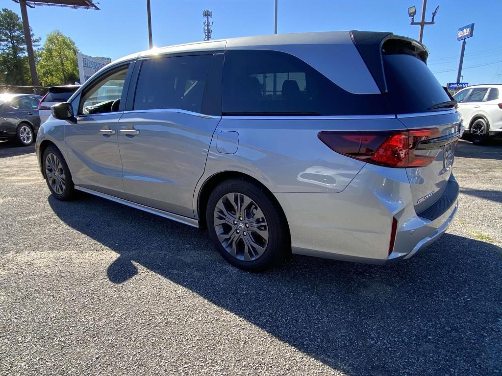 new 2025 Honda Odyssey car, priced at $45,748