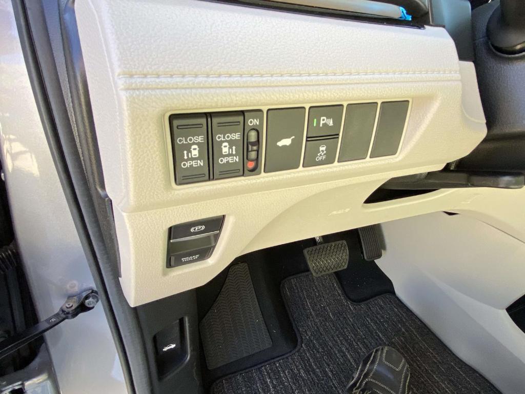 new 2025 Honda Odyssey car, priced at $45,748