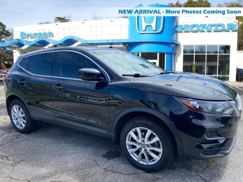 used 2021 Nissan Rogue Sport car, priced at $17,555