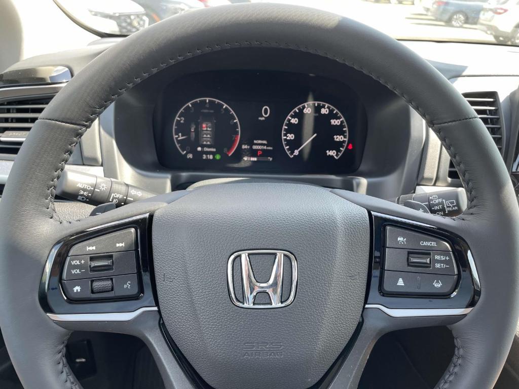 new 2025 Honda Odyssey car