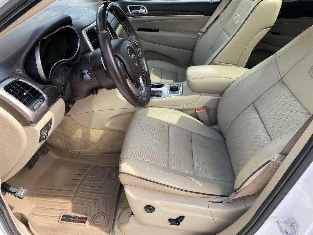 used 2017 Jeep Grand Cherokee car, priced at $16,555
