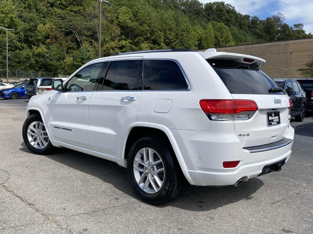used 2017 Jeep Grand Cherokee car, priced at $16,555