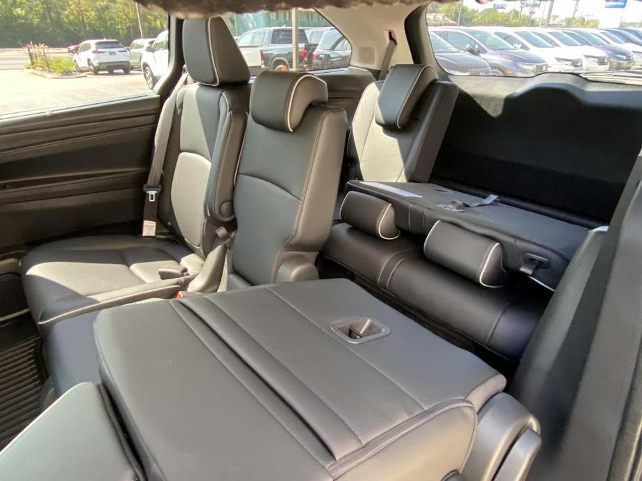 new 2025 Honda Odyssey car, priced at $52,275