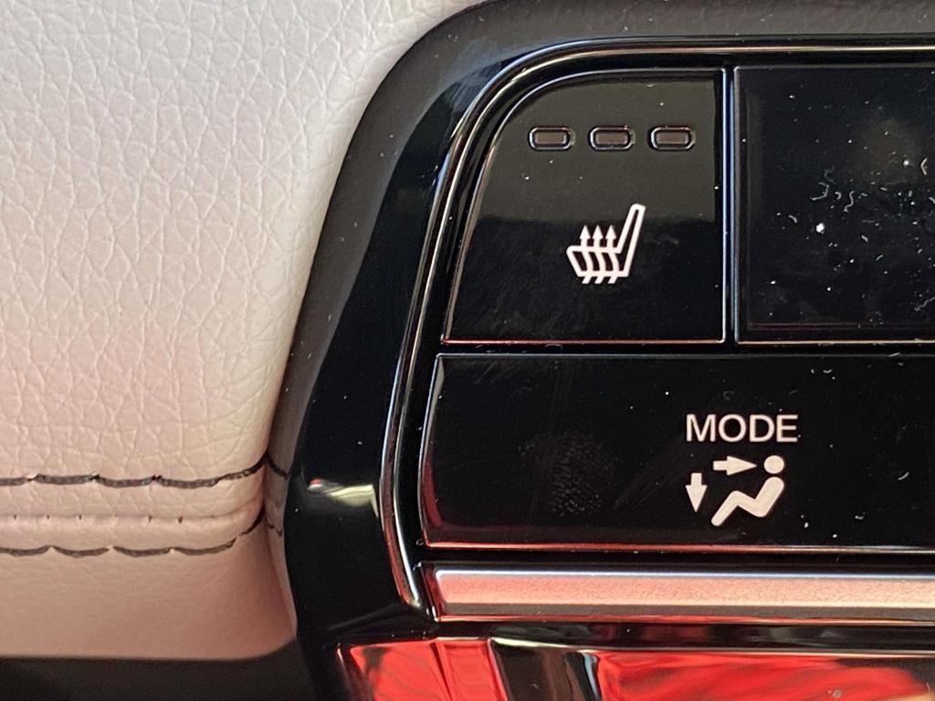 new 2025 Honda Pilot car, priced at $43,298