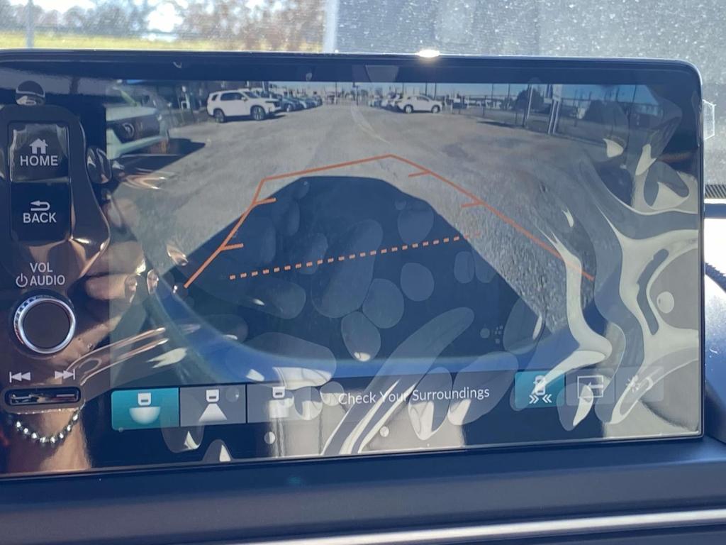 new 2025 Honda Pilot car, priced at $43,298