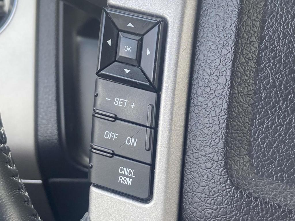 used 2017 Ford Expedition car, priced at $19,555