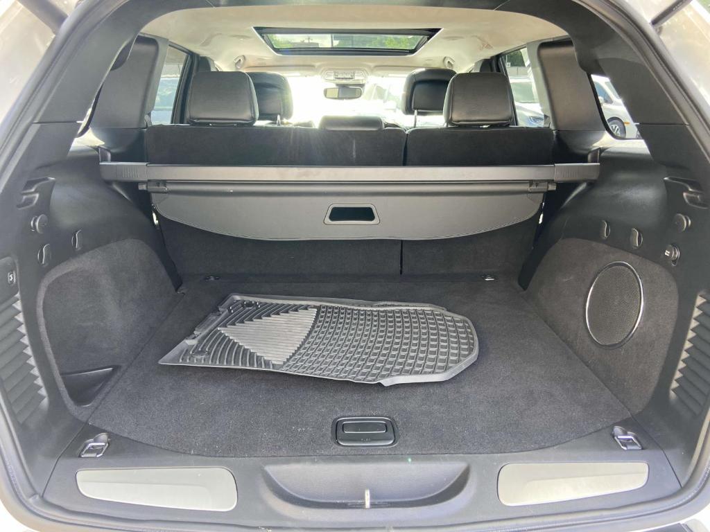 used 2018 Jeep Grand Cherokee car, priced at $26,555