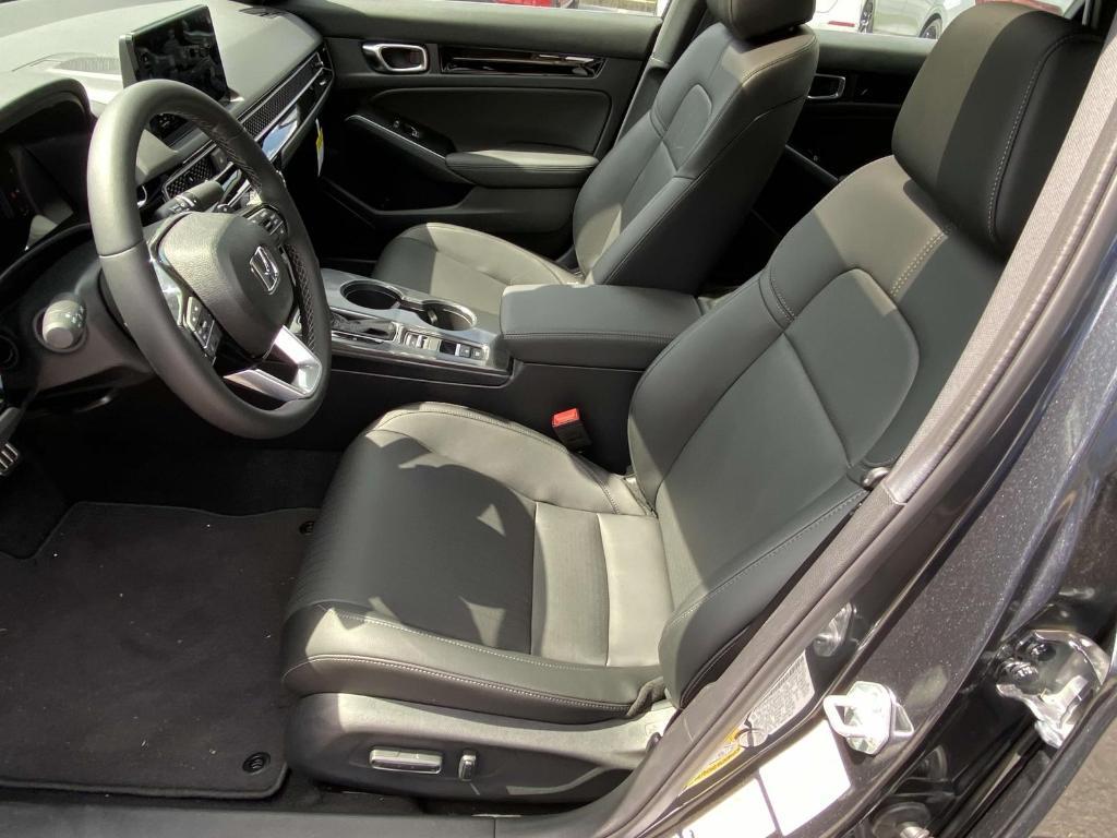 new 2025 Honda Civic Hybrid car