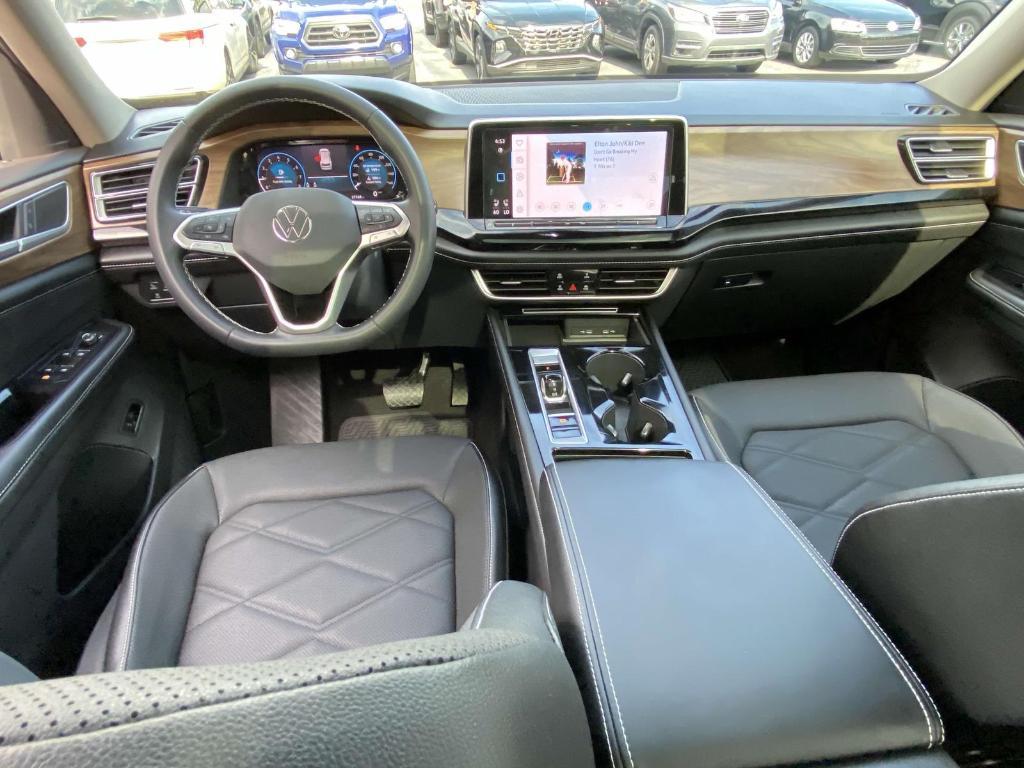 used 2024 Volkswagen Atlas car, priced at $35,555