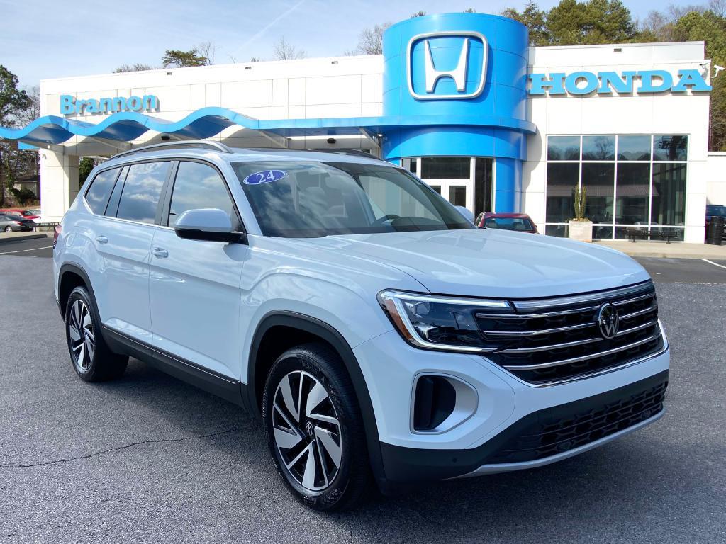 used 2024 Volkswagen Atlas car, priced at $35,555