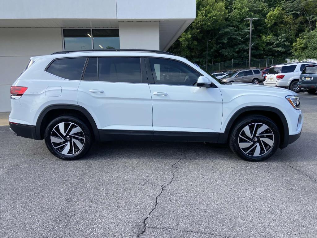 used 2024 Volkswagen Atlas car, priced at $35,555