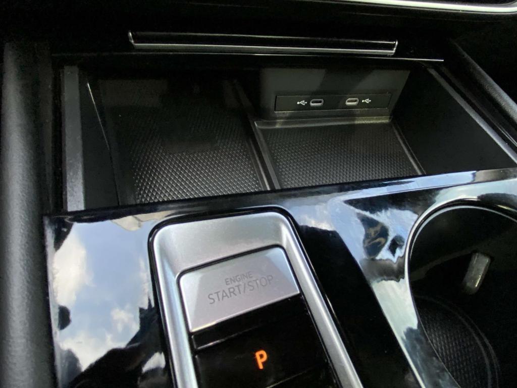 used 2024 Volkswagen Atlas car, priced at $35,555