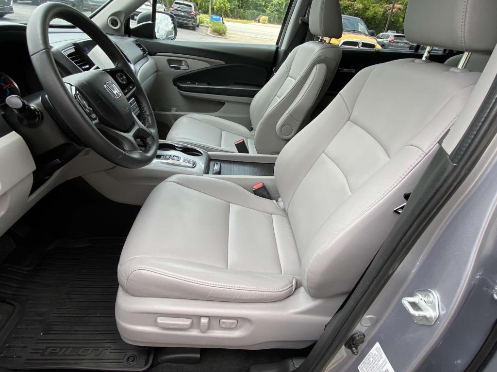used 2022 Honda Pilot car, priced at $34,333