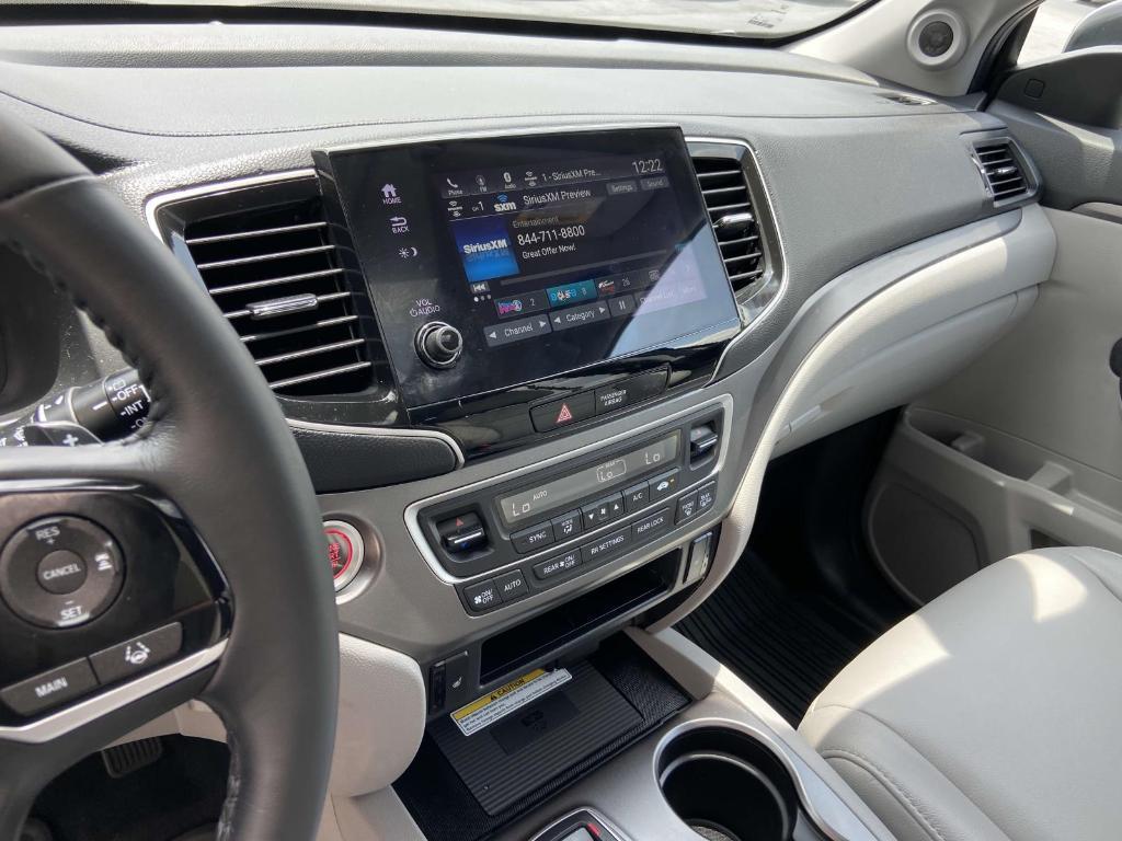 used 2022 Honda Pilot car, priced at $34,333
