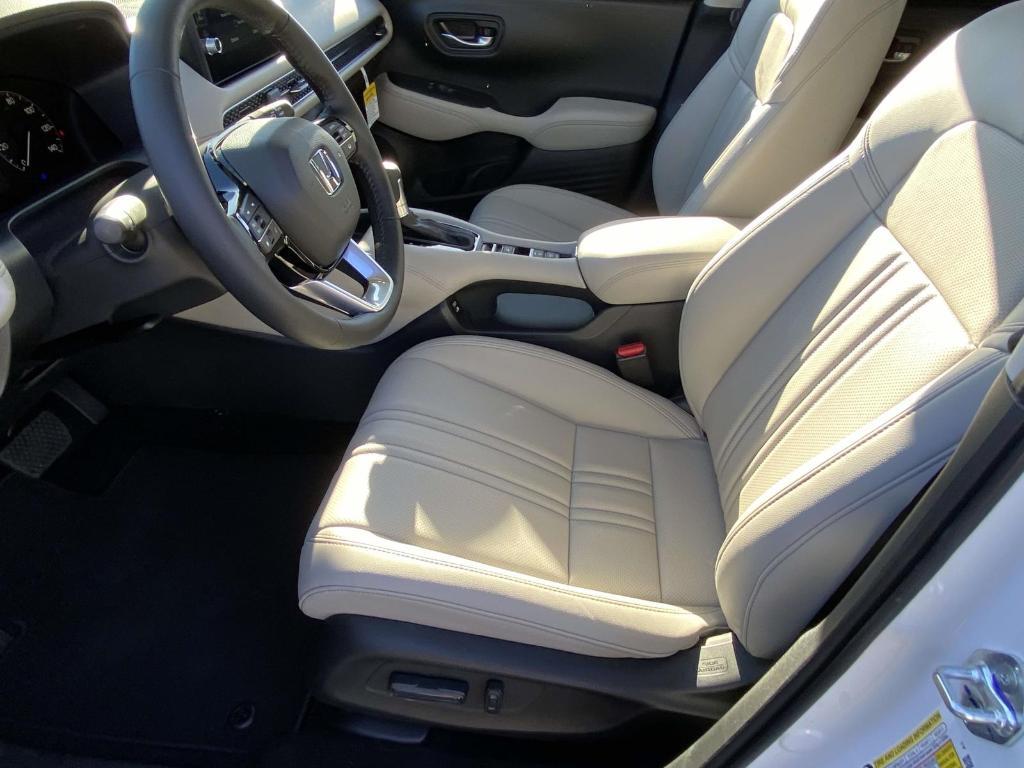 new 2026 Honda HR-V car, priced at $31,951