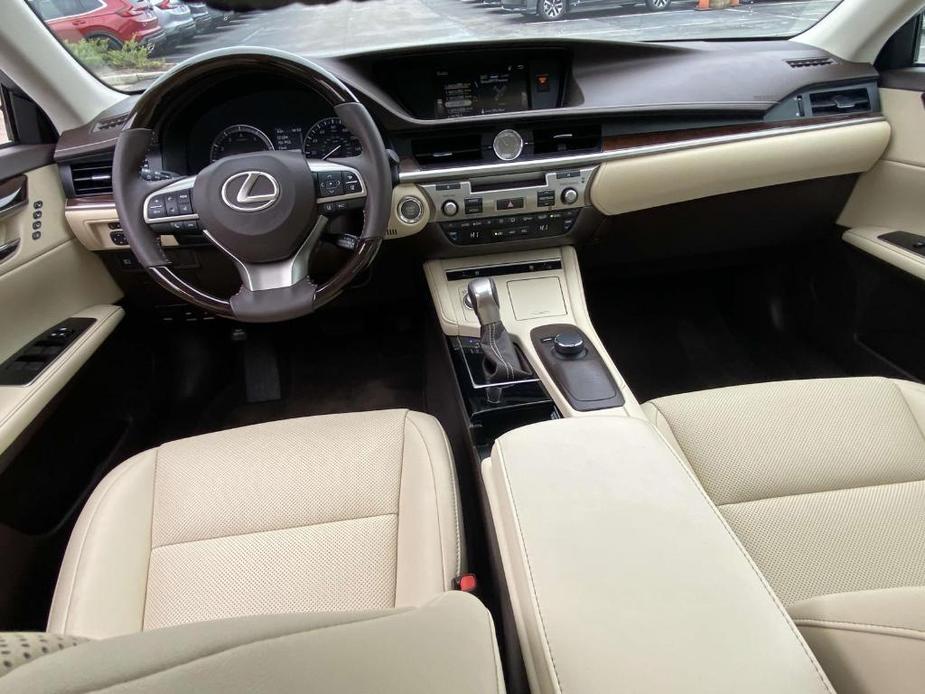 used 2017 Lexus ES 350 car, priced at $26,111