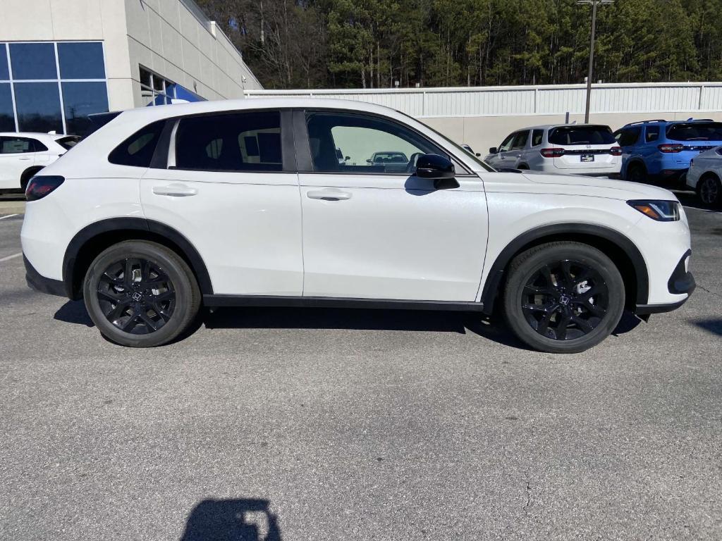 new 2025 Honda HR-V car, priced at $30,805