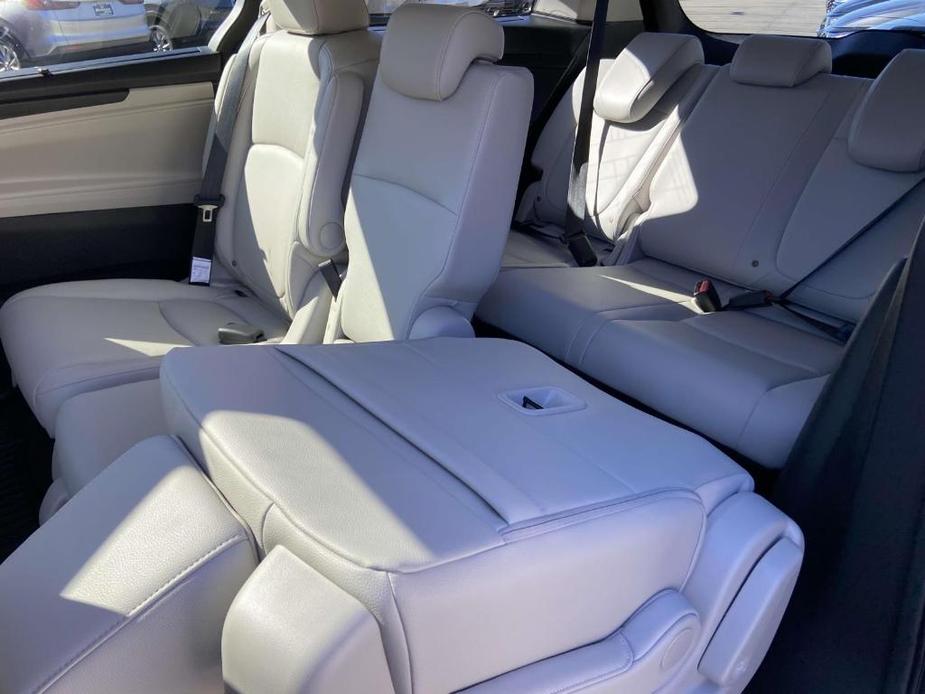 new 2025 Honda Odyssey car, priced at $44,275